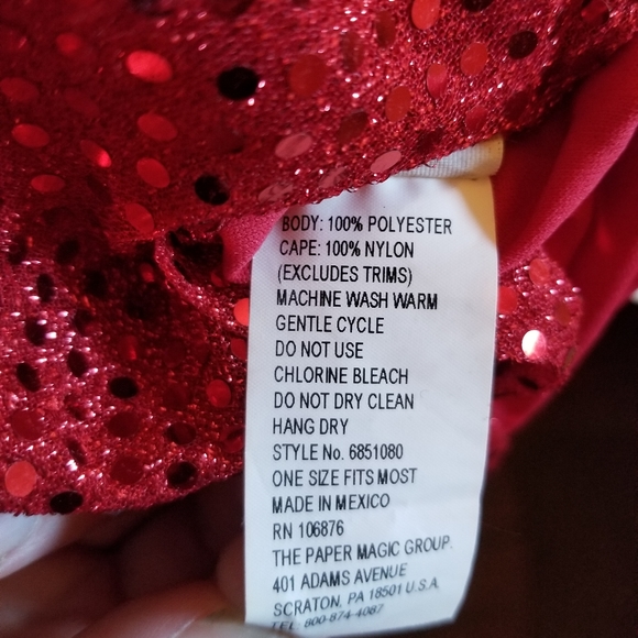 Sexy Vampiress/ devil jumpsuit Costume in red w cape - Picture 5 of 7